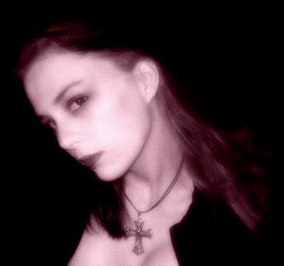 me
vampiress@iinet.net.au
