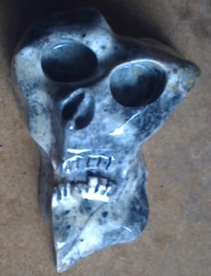 Warped Skull
A piece of scrap stone that I had so I did another skull.

skullhead420@hotmail.com
